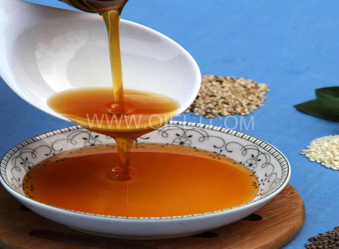 芝麻油提取加工，企鵝糧油機械生產(chǎn)色香味俱佳的油脂(圖1)